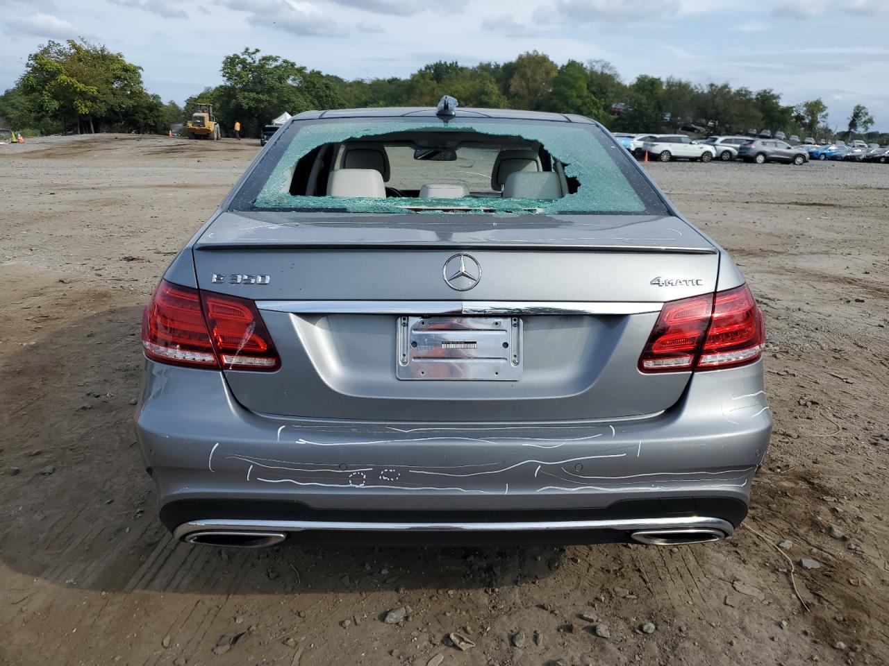 2015 Mercedes-Benz E 350 4Matic VIN: WDDHF8JB8FB106554 Lot: 71406584