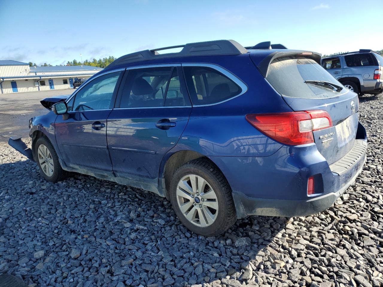 2017 Subaru Outback - Image 2