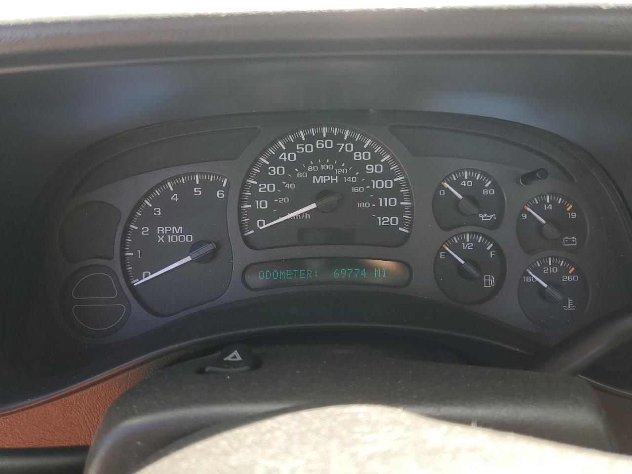 2003 GMC New Sierra C1500 VIN: 1GTEC14T83Z360270 Lot: 70665304