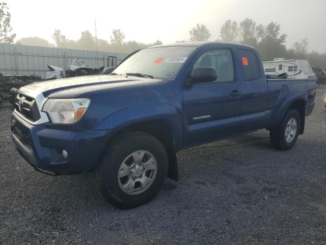  TOYOTA TACOMA 2015 Синий