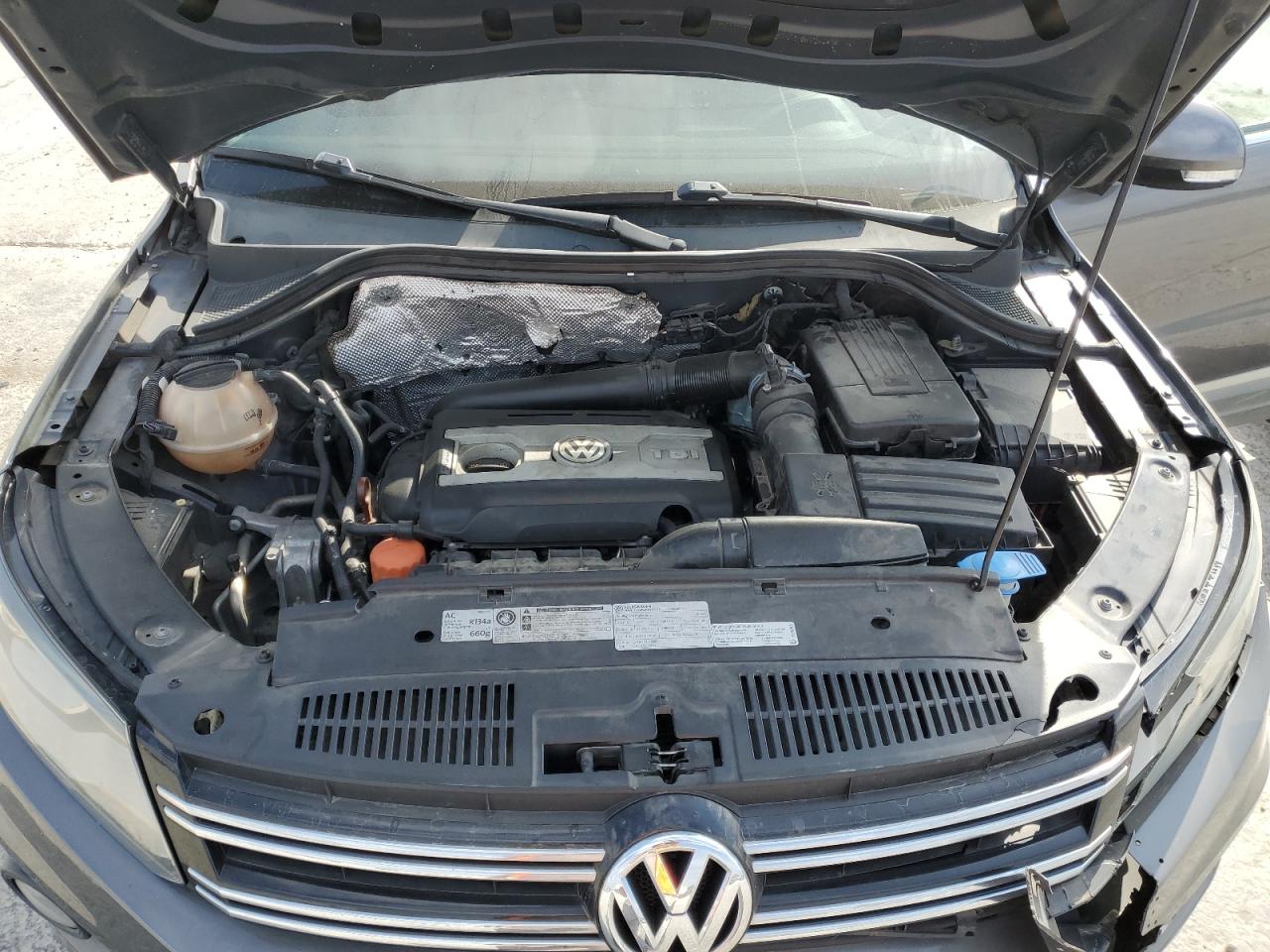 WVGAV7AXXCW003639 2012 Volkswagen Tiguan S