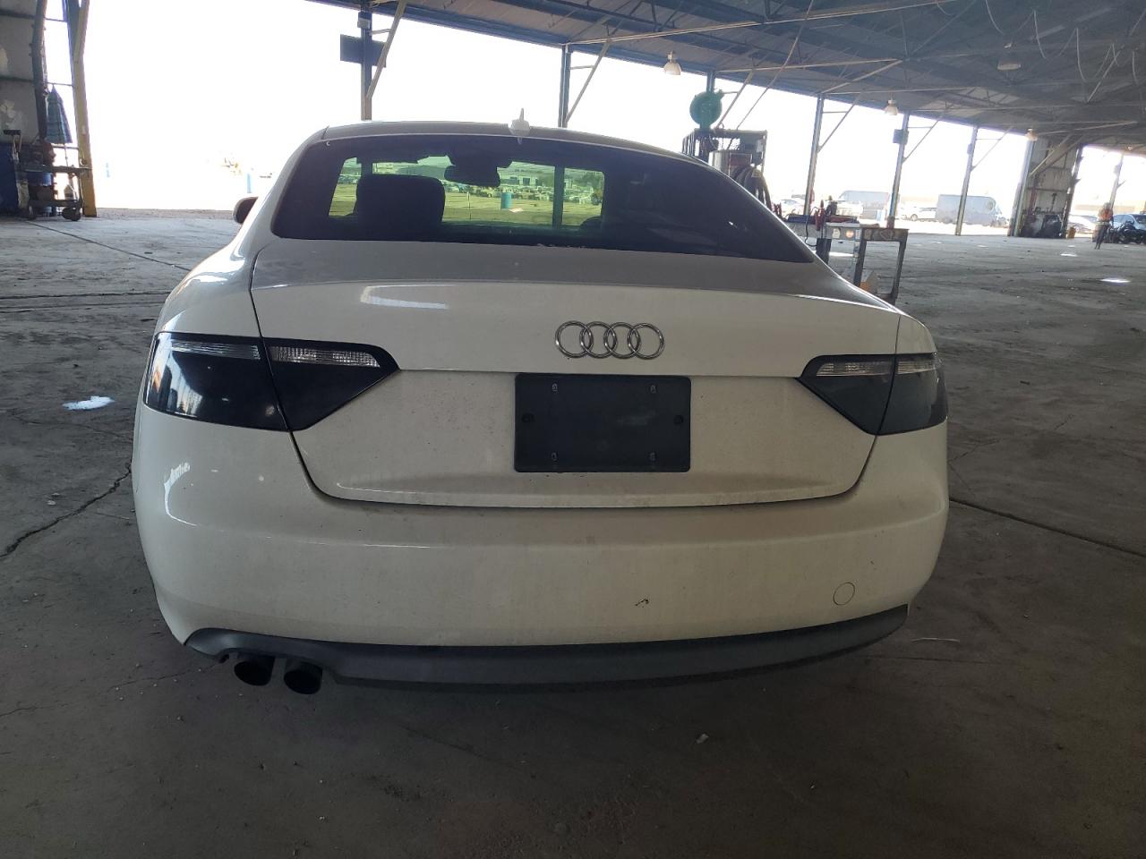 WAUCFAFR2AA055548 2010 Audi A5 Premium