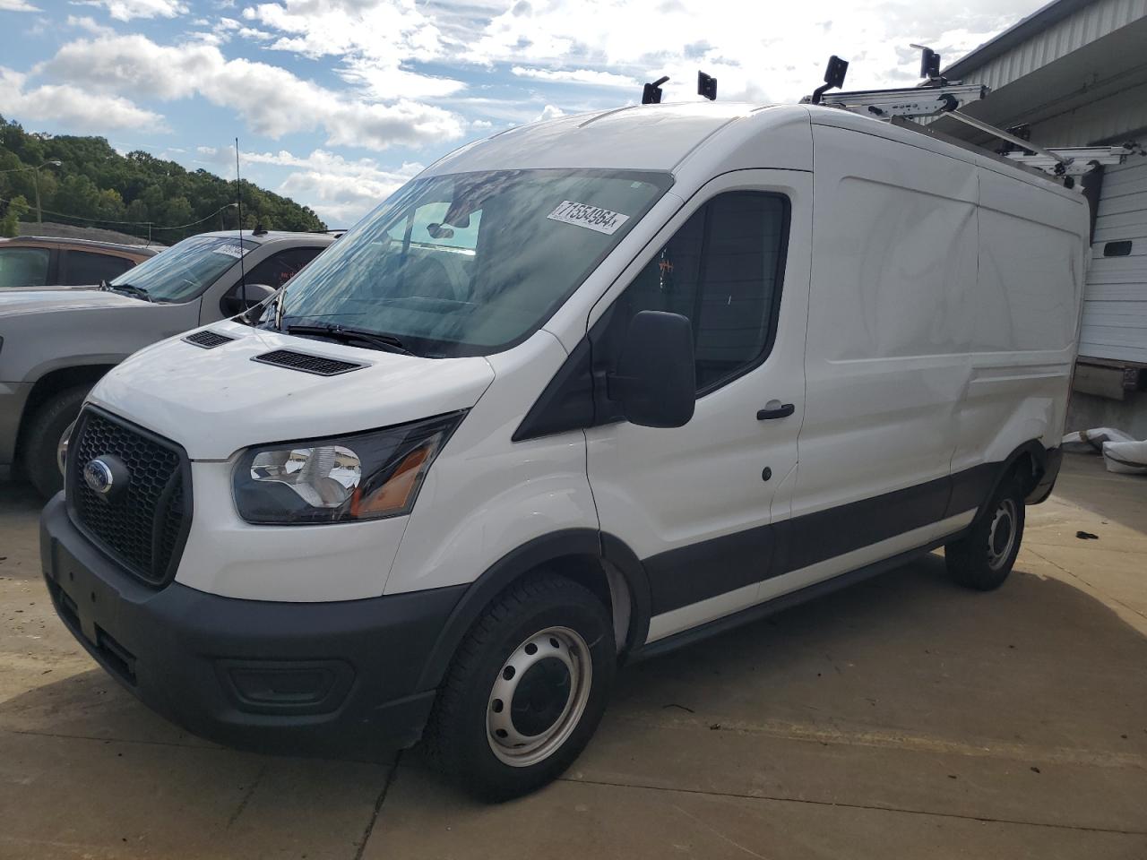 VIN 1FTBR1C85NKA69042 2022 FORD TRANSIT no.1