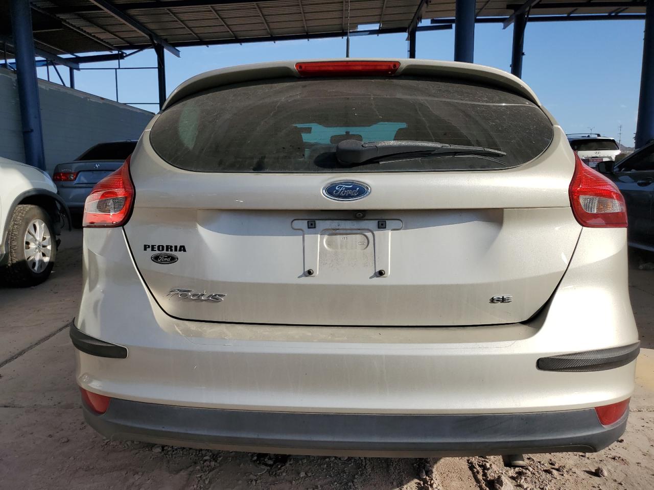 1FADP3K28JL236611 2018 Ford Focus Se