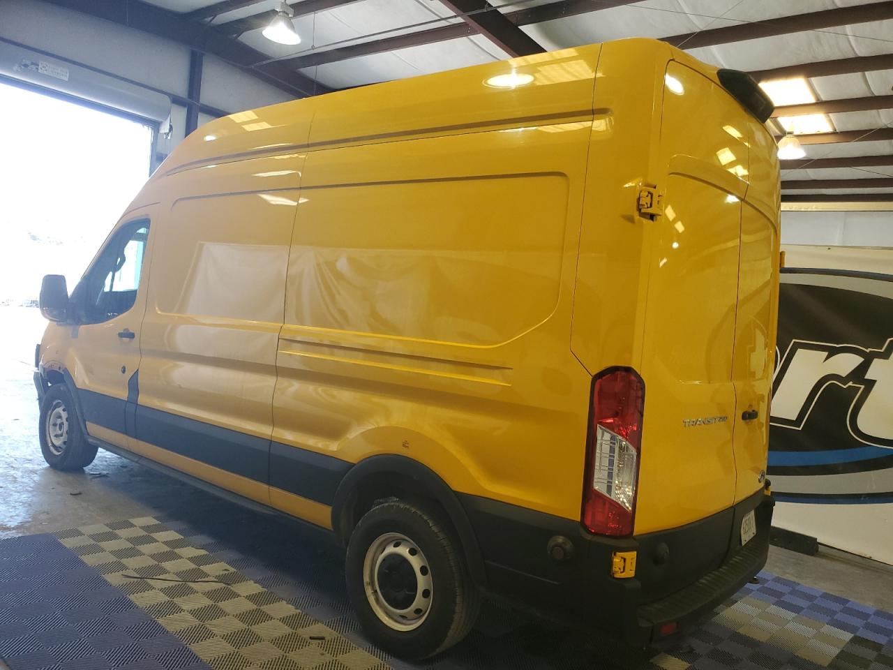 2020 Ford Transit - Image 2