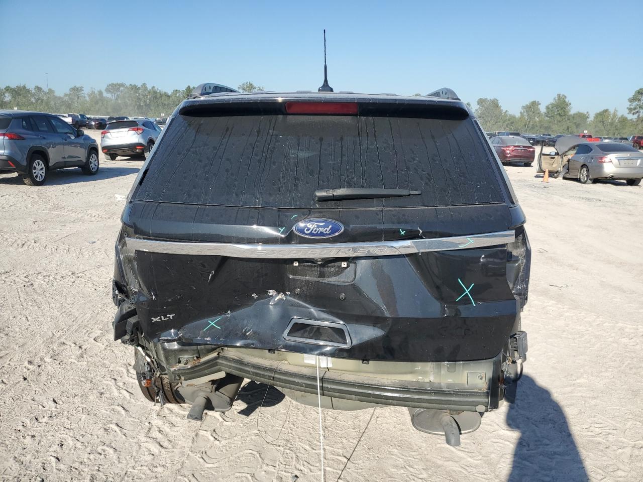 1FM5K7D81KGA46340 2019 Ford Explorer Xlt