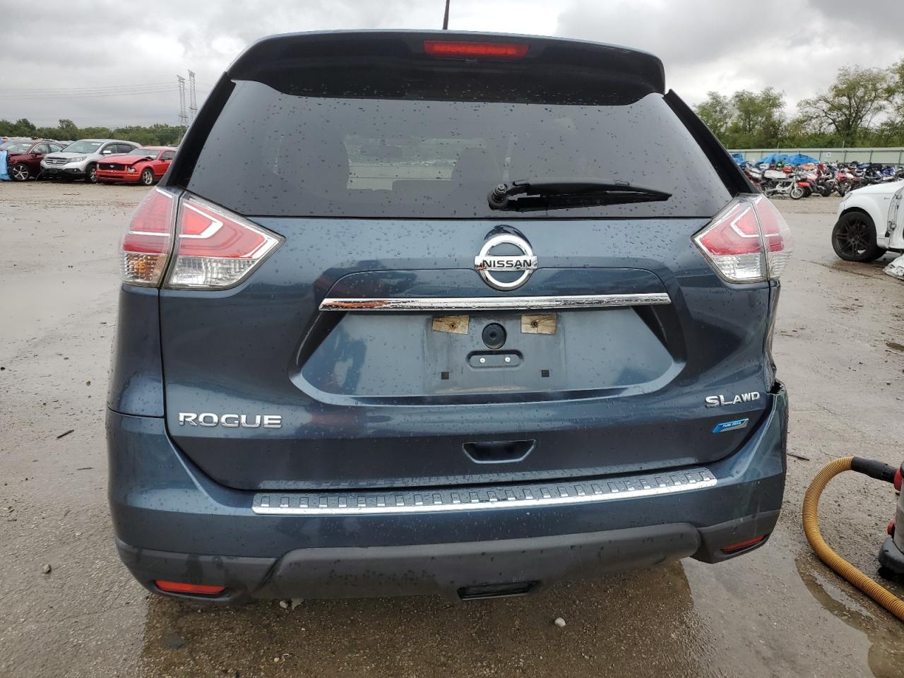 2014 Nissan Rogue S VIN: 5N1AT2MV2EC780484 Lot: 72977384