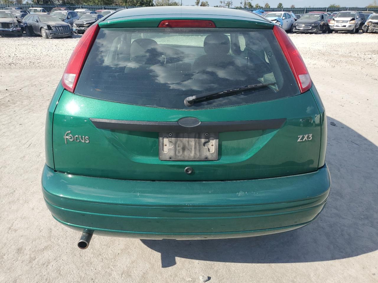 2003 Ford Focus Zx3 VIN: 3FAFP313X3R143452 Lot: 70458314