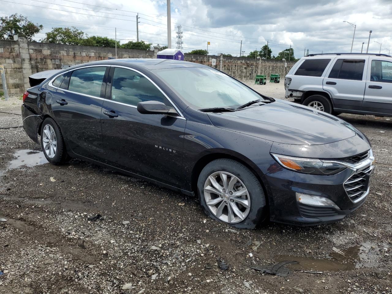 VIN 1G1ZD5ST3PF187850 2023 CHEVROLET MALIBU no.4