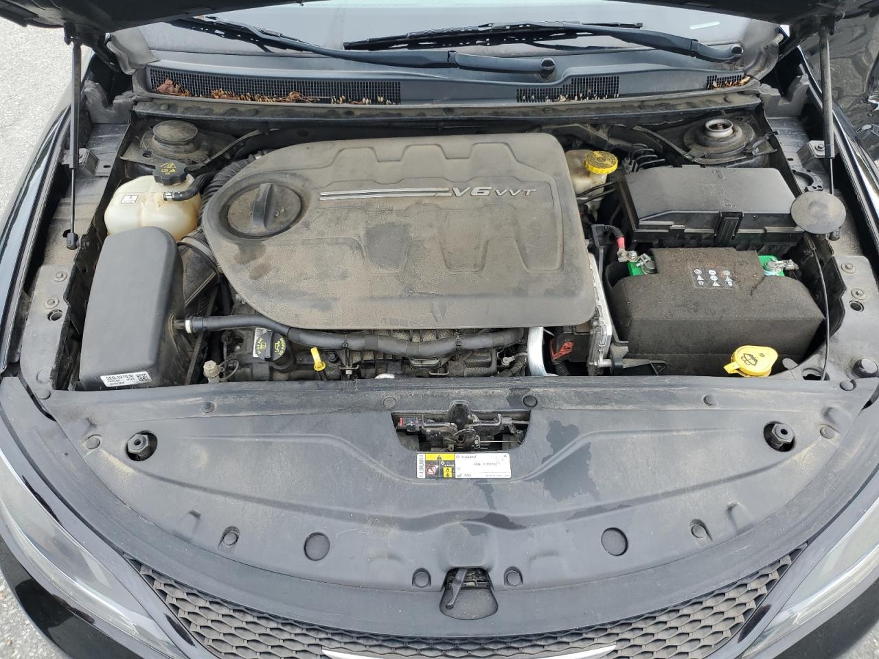 1C3CCCDG4FN757447 2015 Chrysler 200 S