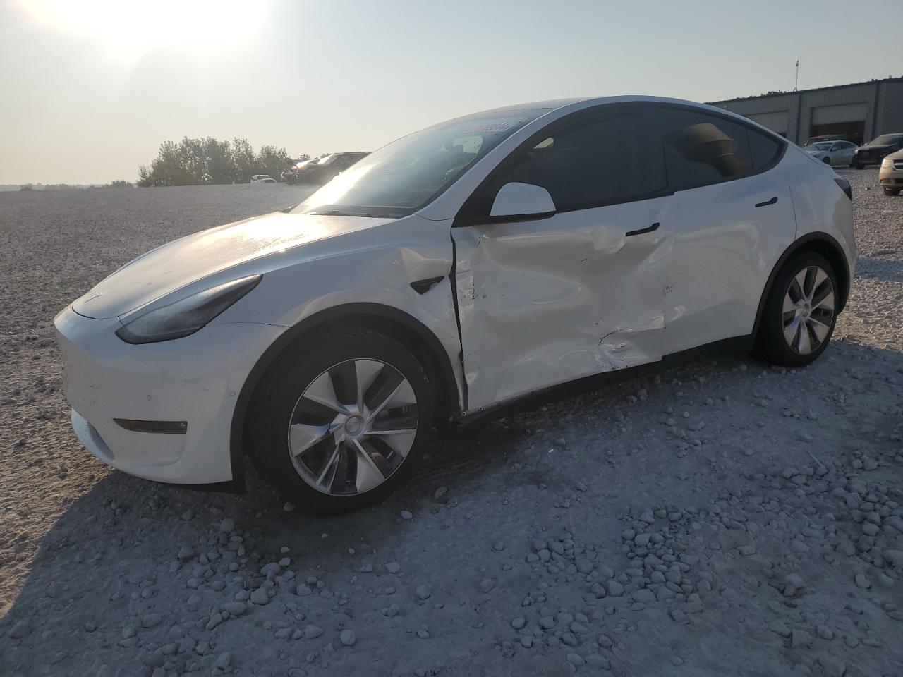 5YJYGAEE1MF145242 2021 TESLA MODEL Y - Image 1