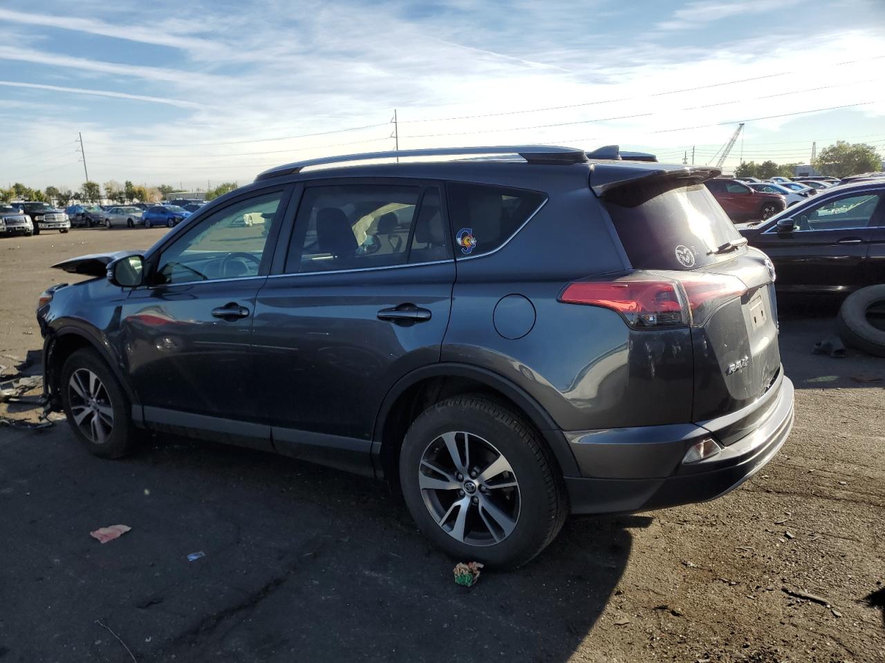 JTMRFREV1HD220685 2017 TOYOTA RAV 4 - Image 2