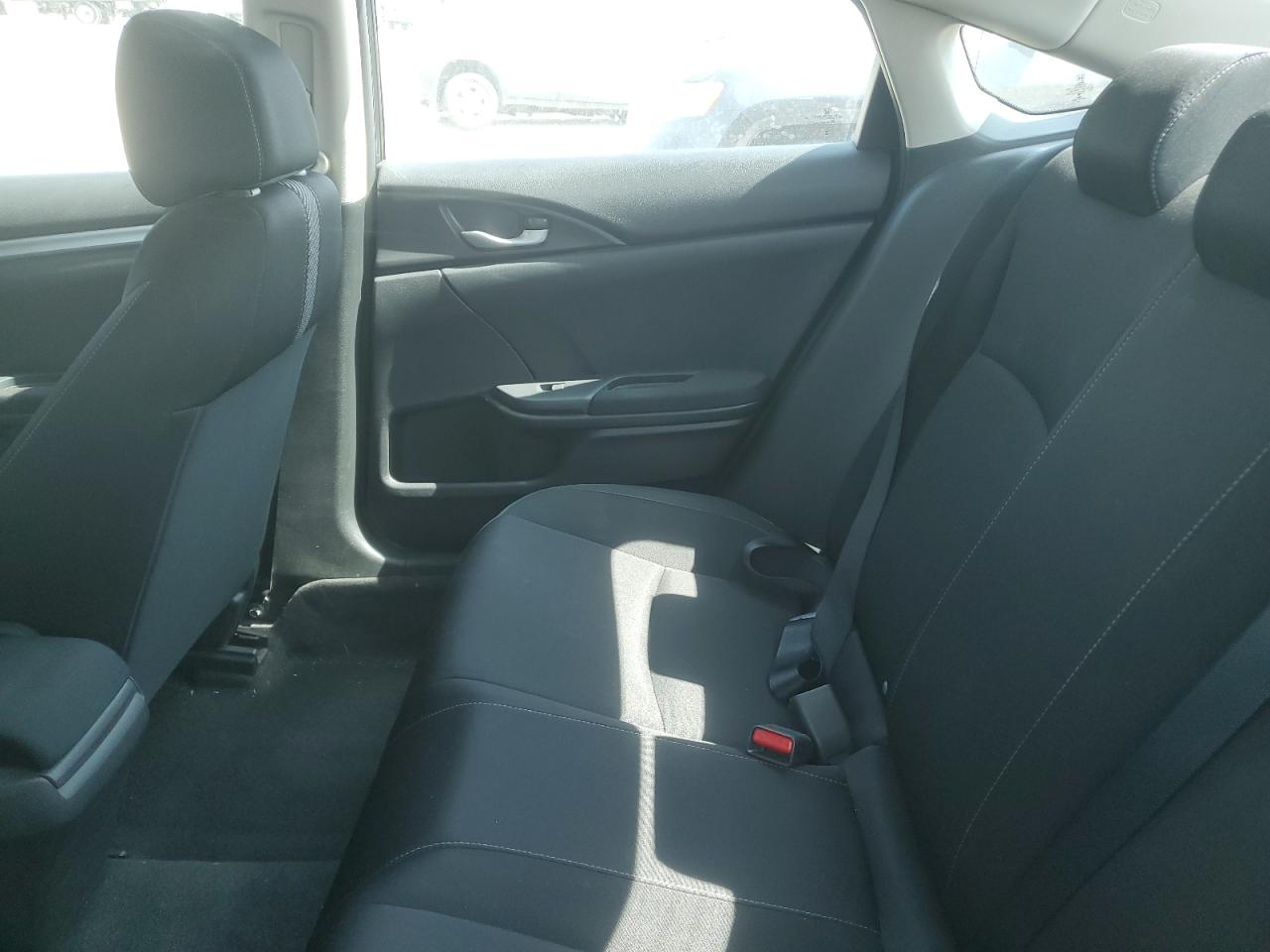 19XFC2F5XGE019429 2016 Honda Civic Lx