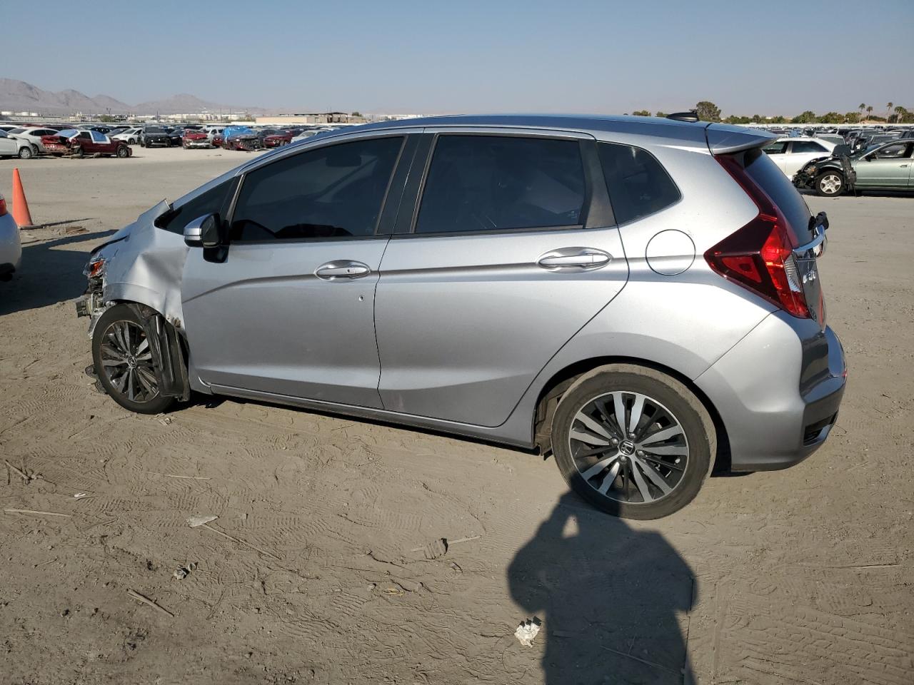 VIN 3HGGK5H88KM743202 2019 HONDA FIT no.2