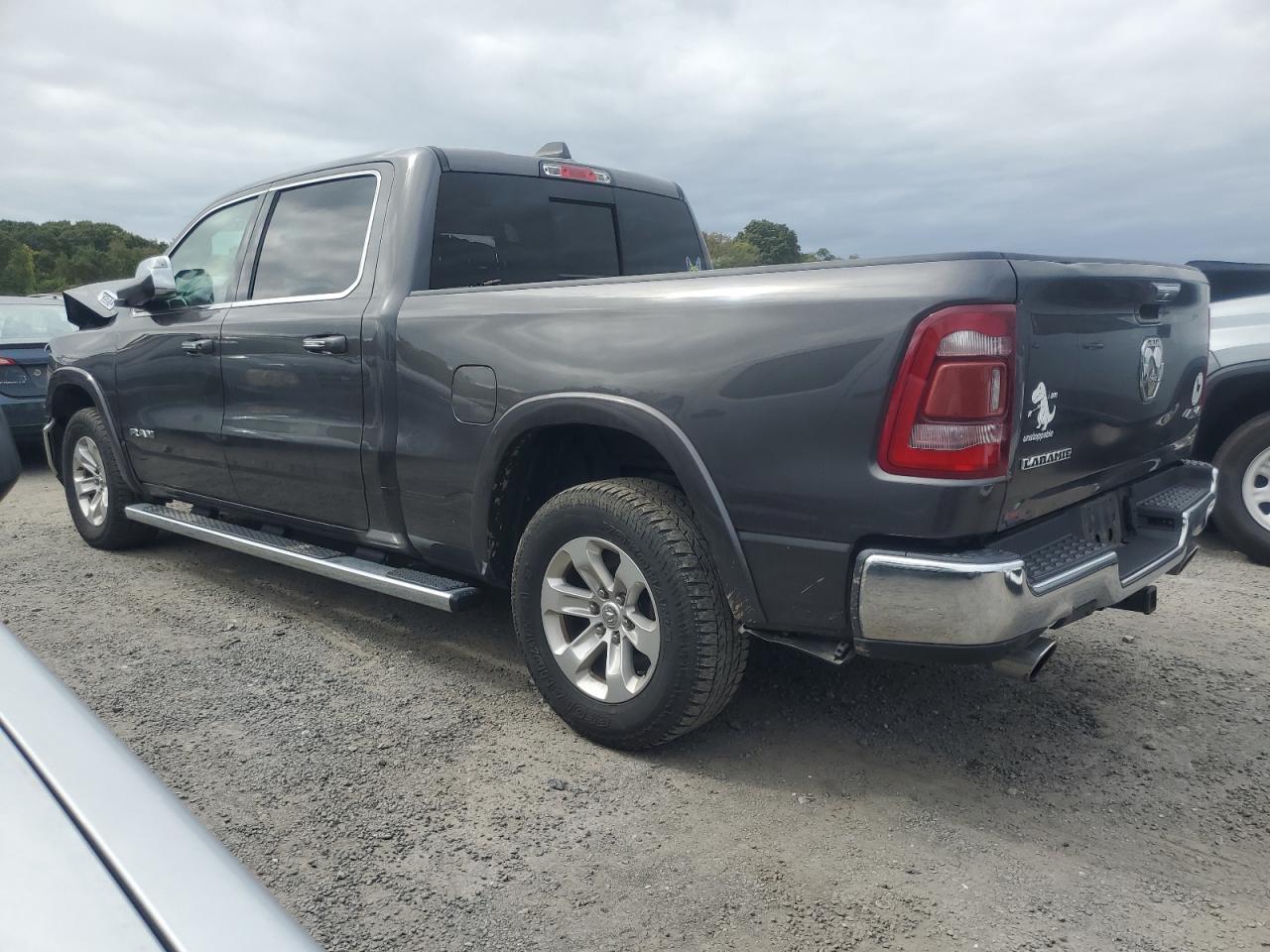 1C6SRFRT0KN700614 2019 Ram 1500 Laramie