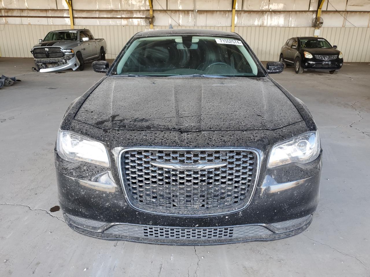 2023 Chrysler 300 Touring VIN: 2C3CCAAG1PH577555 Lot: 71552574