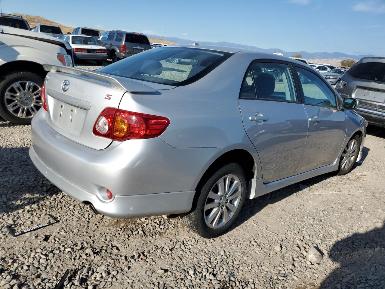 2010 Toyota Corolla - Image 3