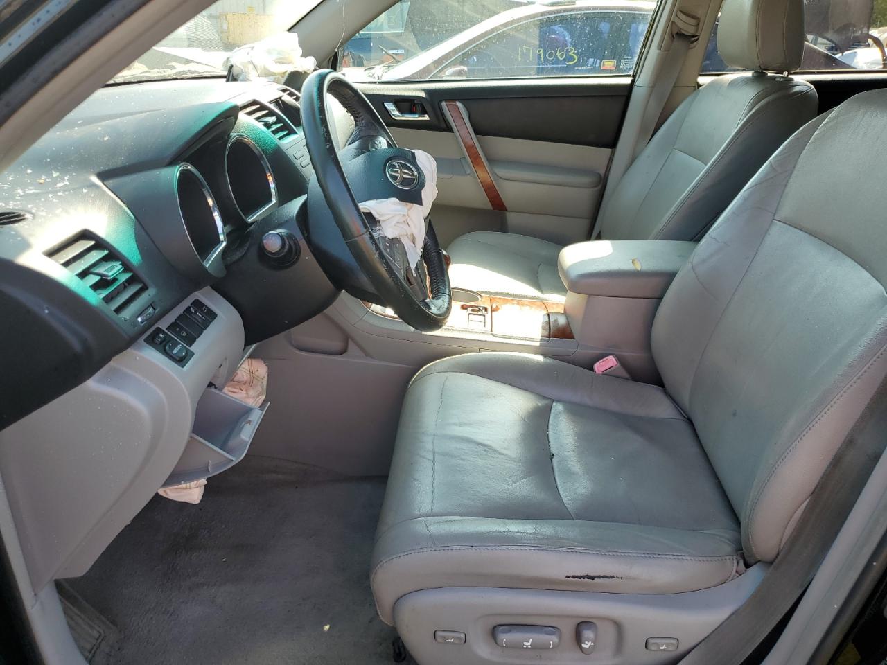 2008 Toyota Highlander Limited VIN: JTEDS42A882046101 Lot: 70296834