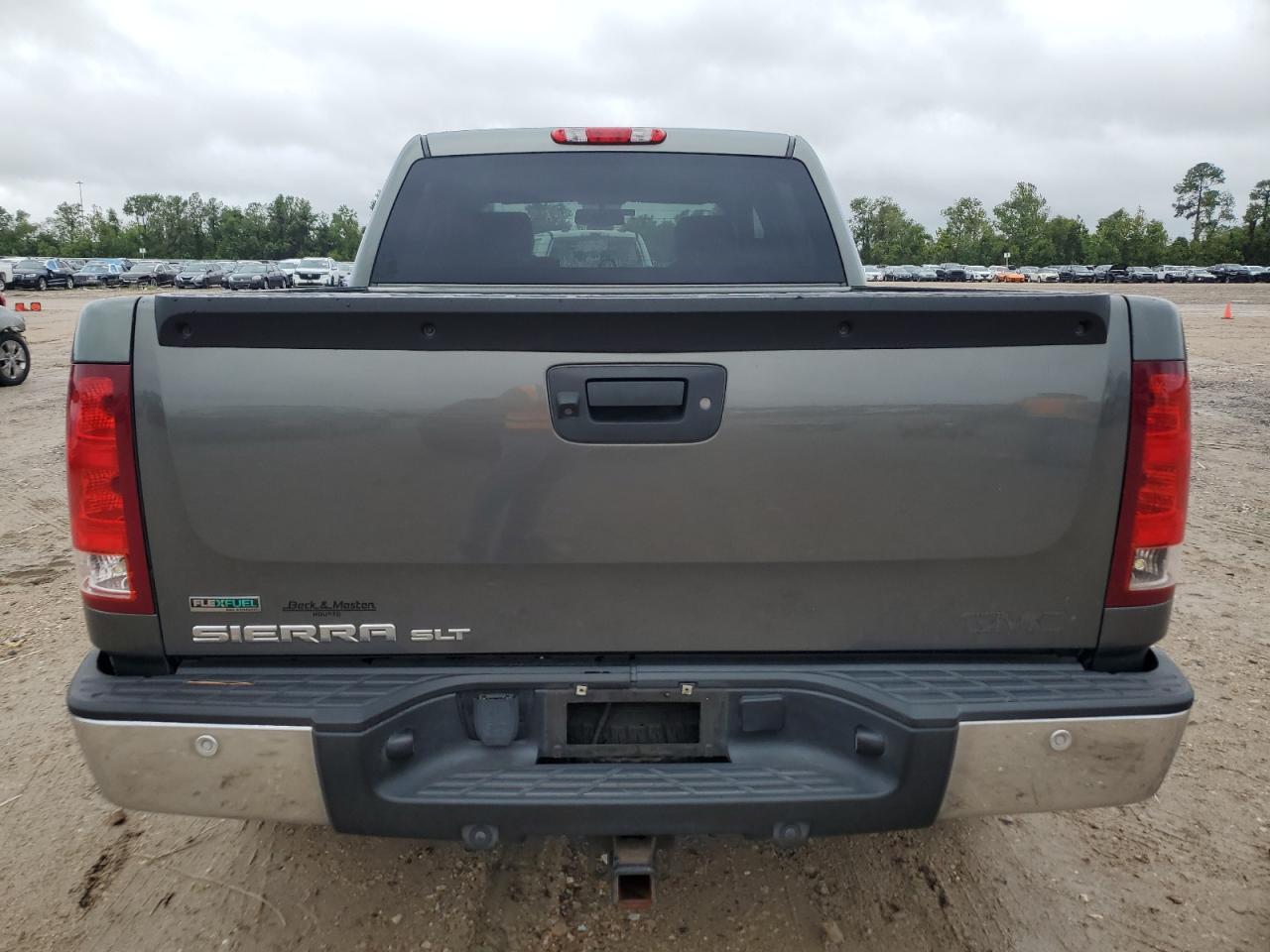 3GTP1WE03BG173646 2011 GMC Sierra C1500 Slt