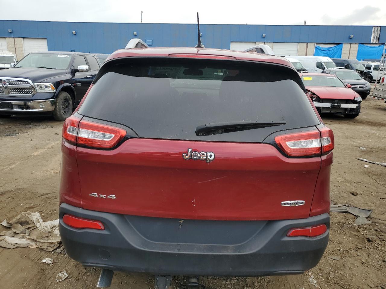 1C4PJMCB8EW146215 2014 Jeep Cherokee Latitude