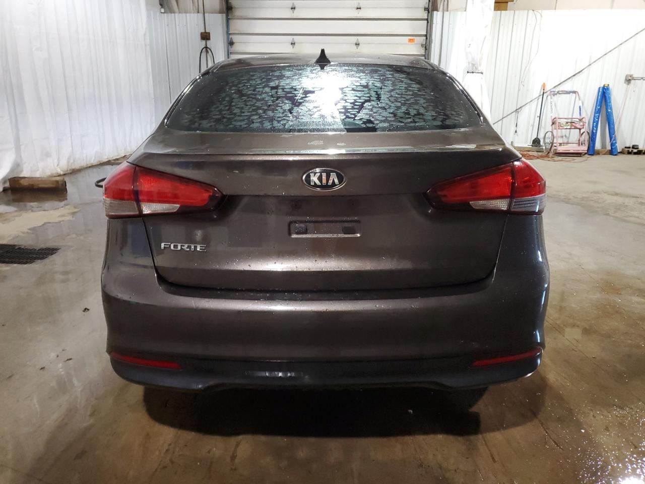 2017 Kia Forte Lx VIN: 3KPFK4A73HE100751 Lot: 72180604