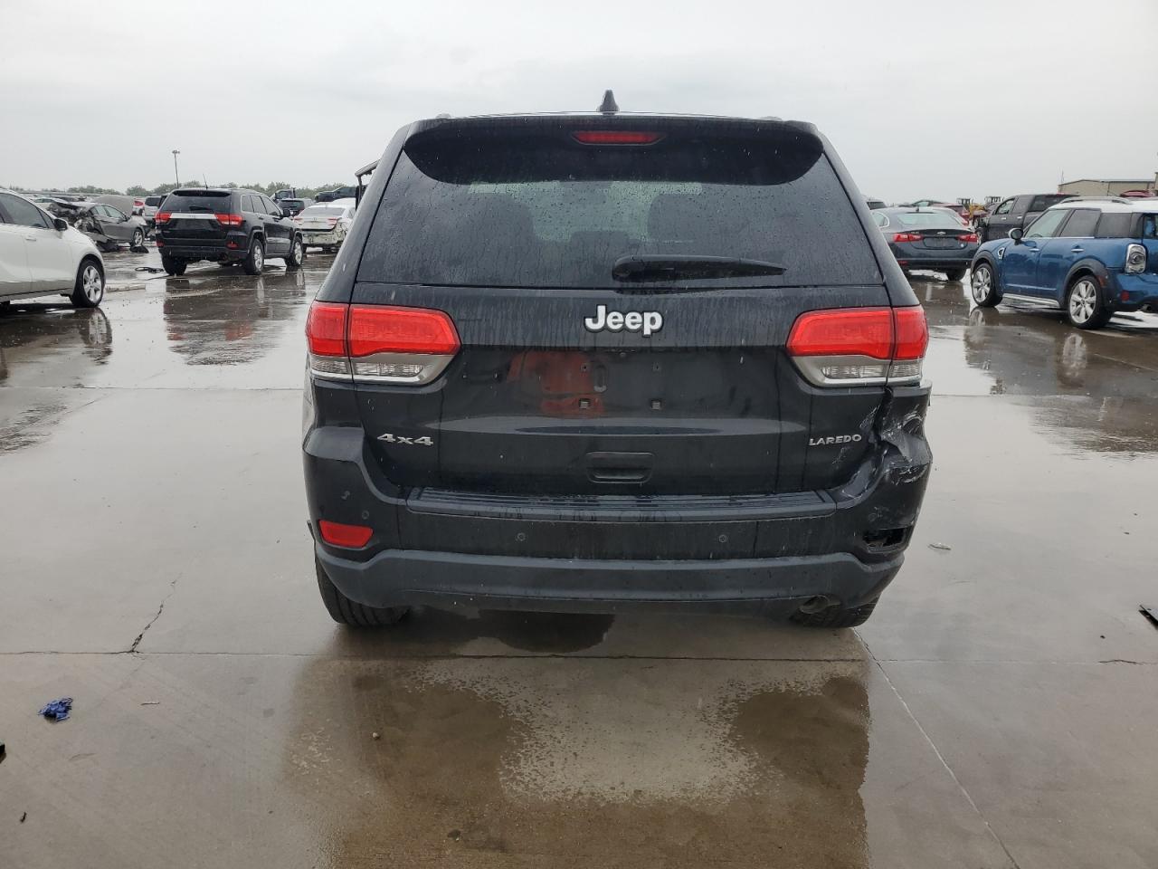 2018 Jeep Grand Cherokee Laredo VIN: 1C4RJFAG8JC180718 Lot: 69659624