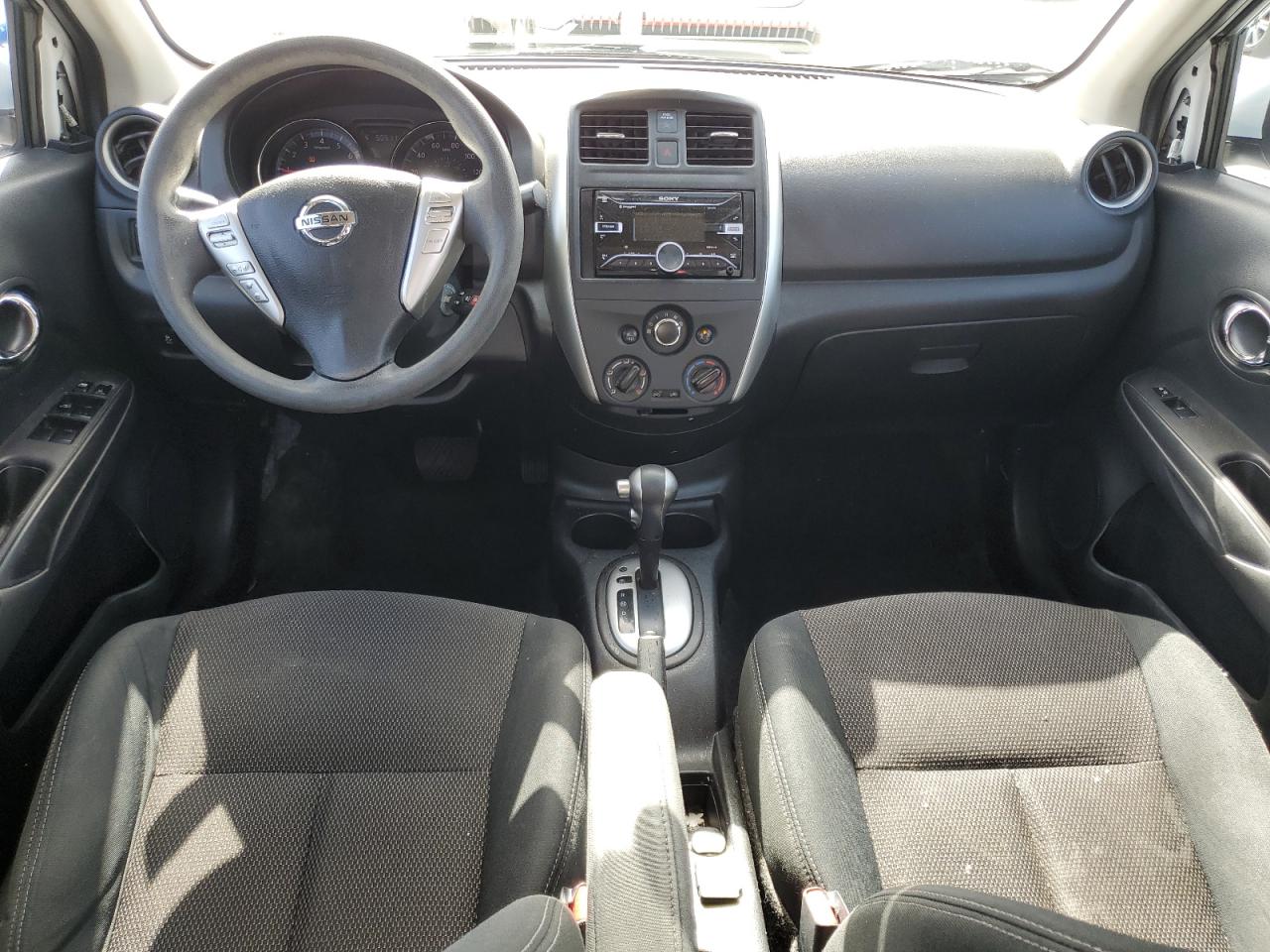 3N1CN7AP4GL880929 2016 Nissan Versa S