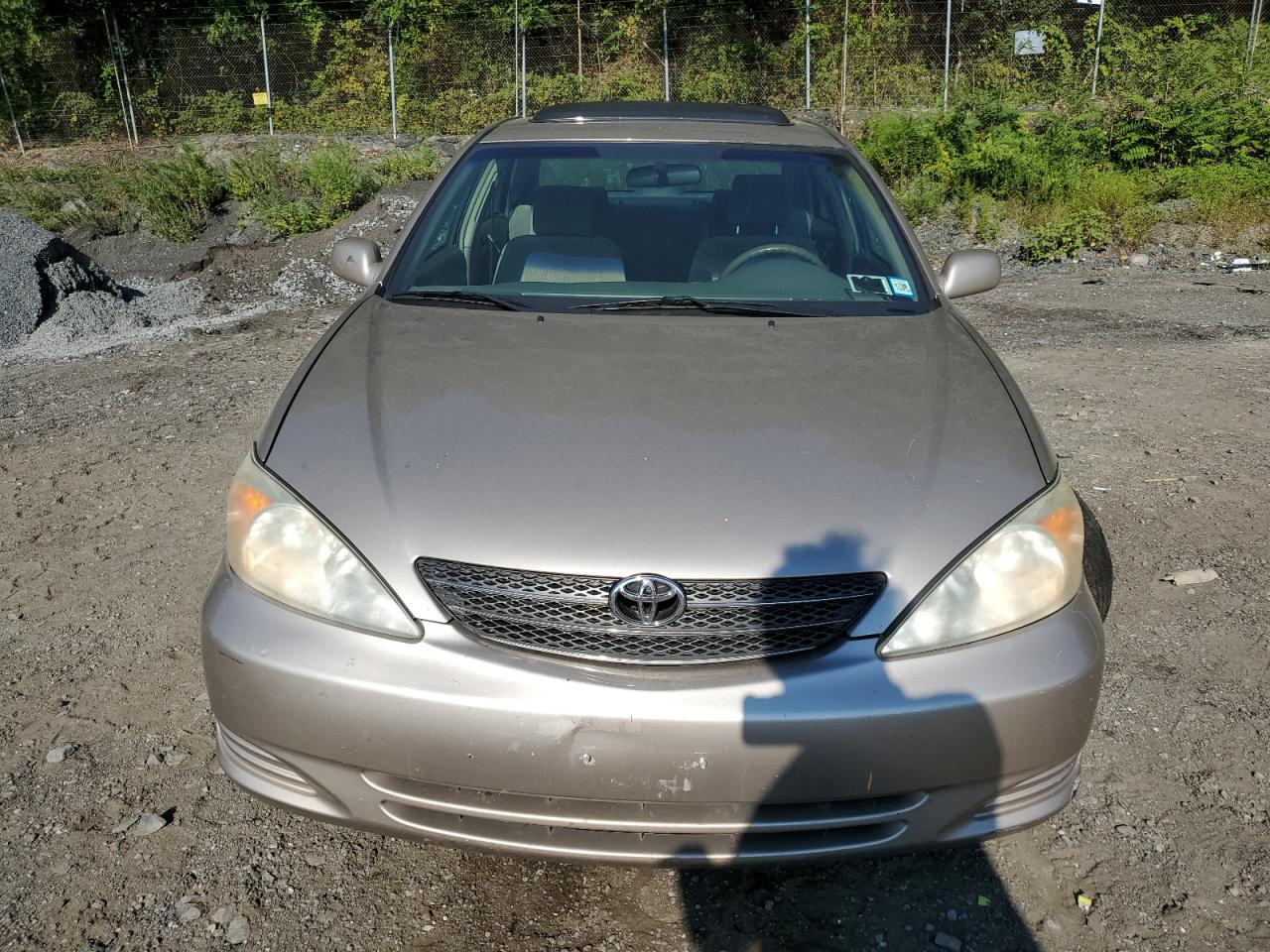 2003 Toyota Camry Le VIN: 4T1BF32K83U043422 Lot: 70178754