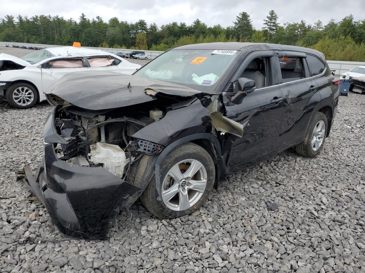 2021 Toyota Highlander - Image 1