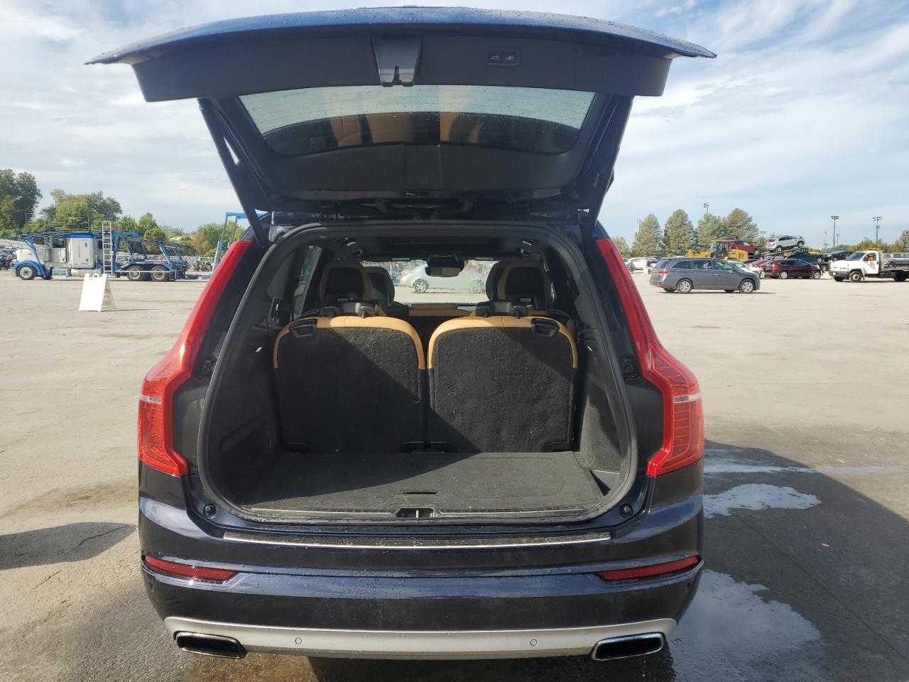 YV4A22PK4G1046420 2016 Volvo Xc90 T6