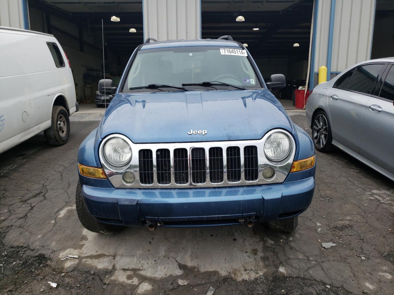 2006 Jeep Liberty (North America) - Image 5
