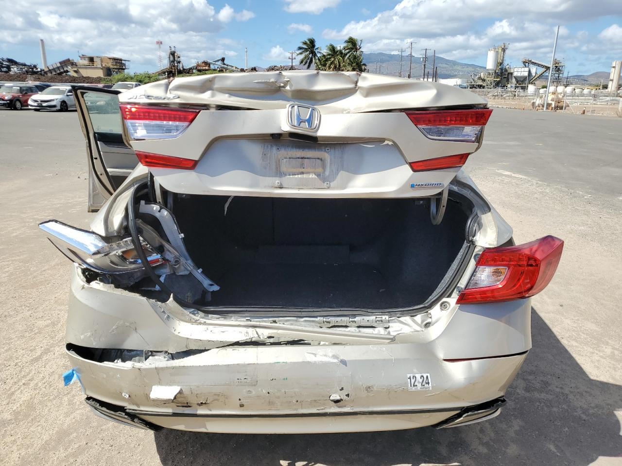 1HGCV3F14JA012732 2018 Honda Accord Hybrid