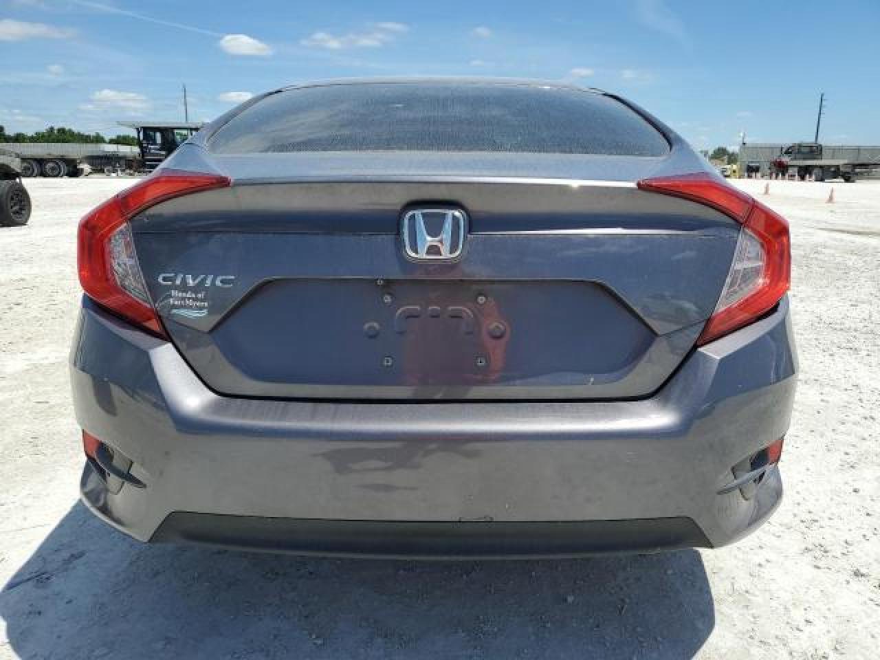 2018 Honda Civic Lx VIN: 19XFC2F50JE016904 Lot: 71072504