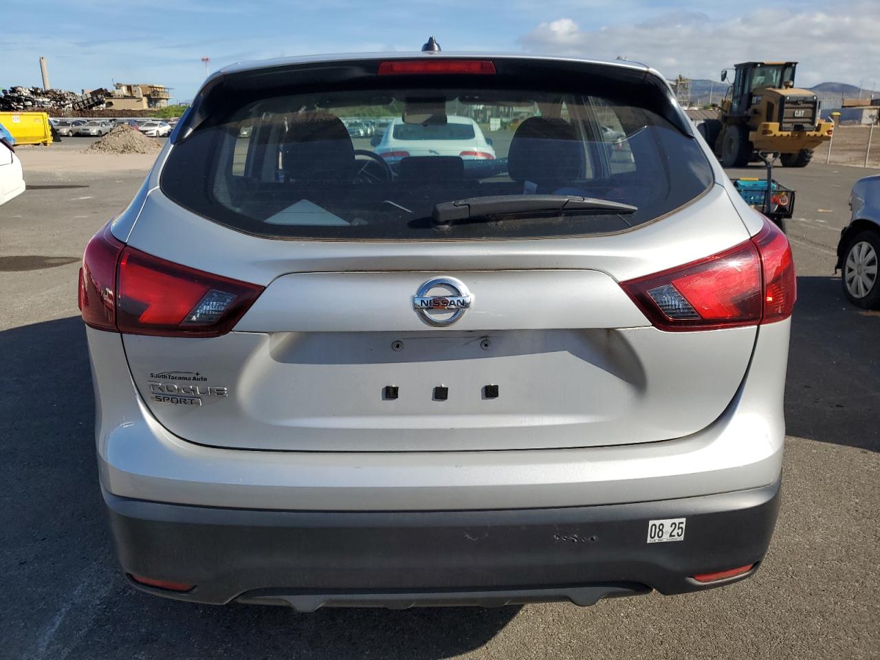 JN1BJ1CP2KW211532 2019 Nissan Rogue Sport S