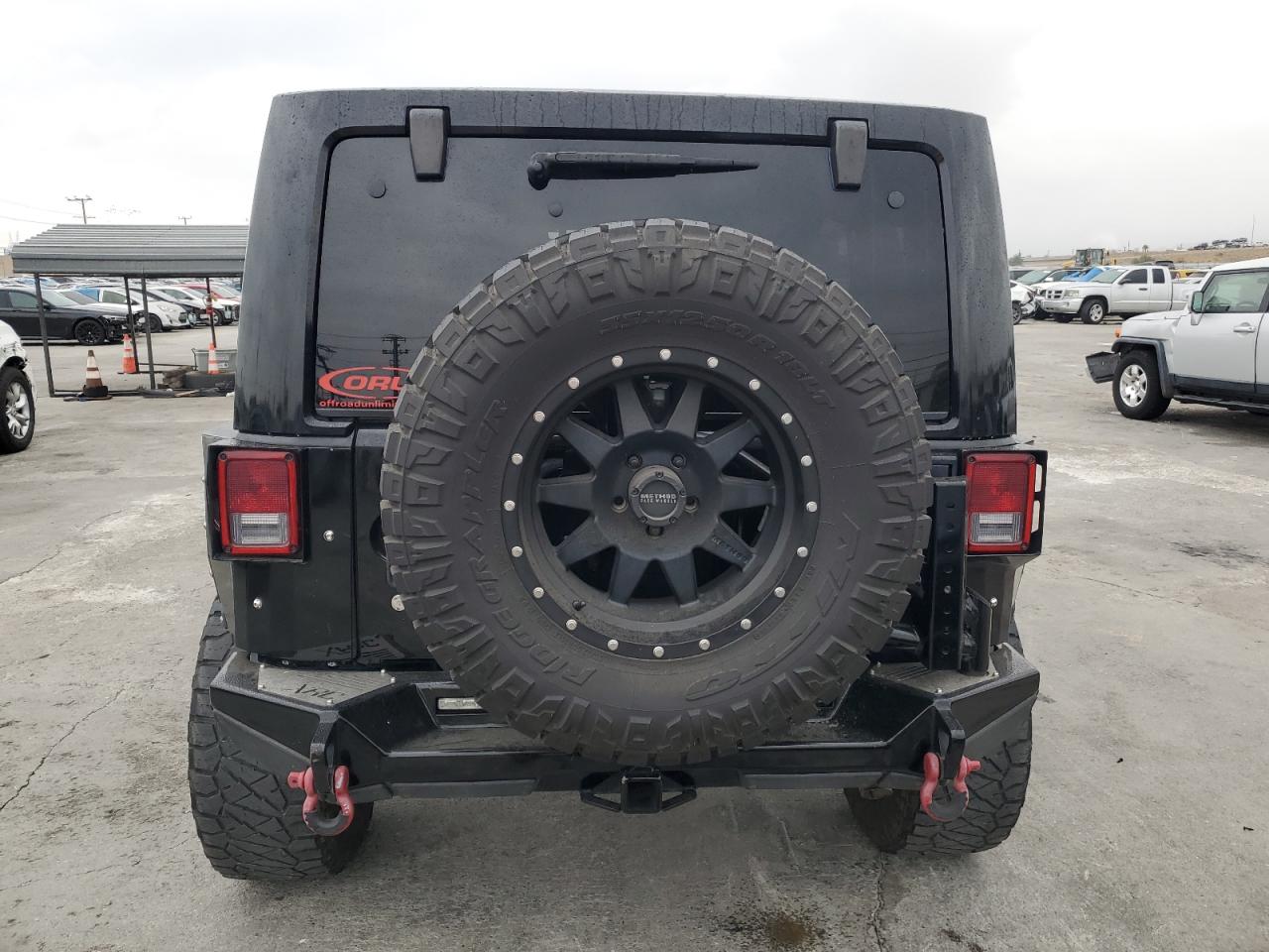 1C4BJWFG3GL112801 2016 Jeep Wrangler Unlimited Rubicon