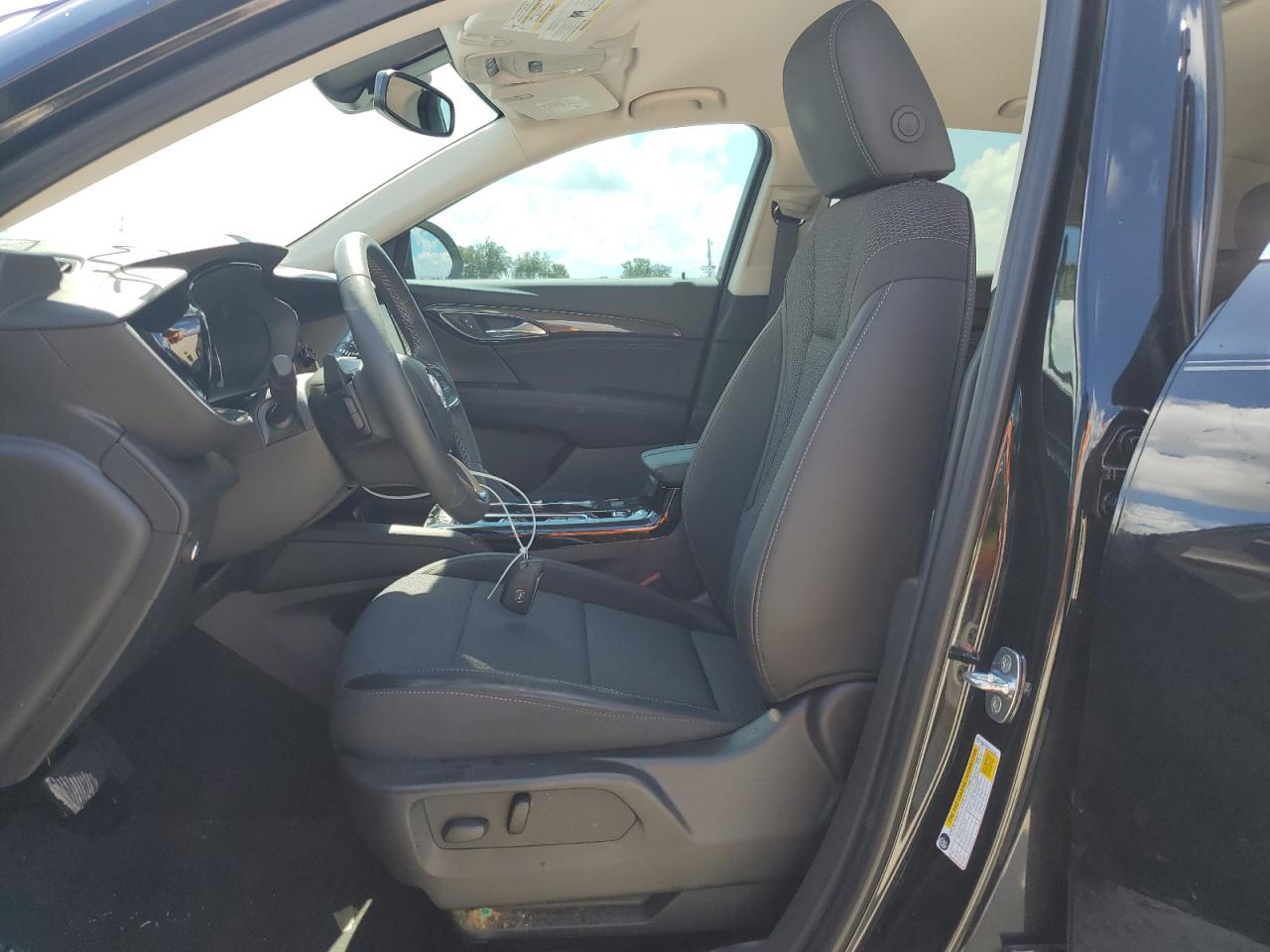 LRBAZLR47PD152425 2023 Buick Envision Preferred