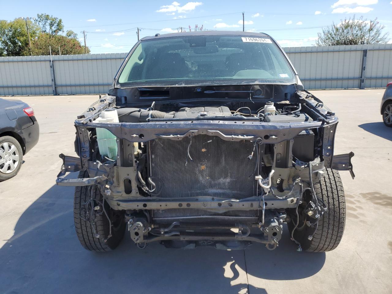 5TFEY5F10JX233171 2018 Toyota Tundra Crewmax Sr5