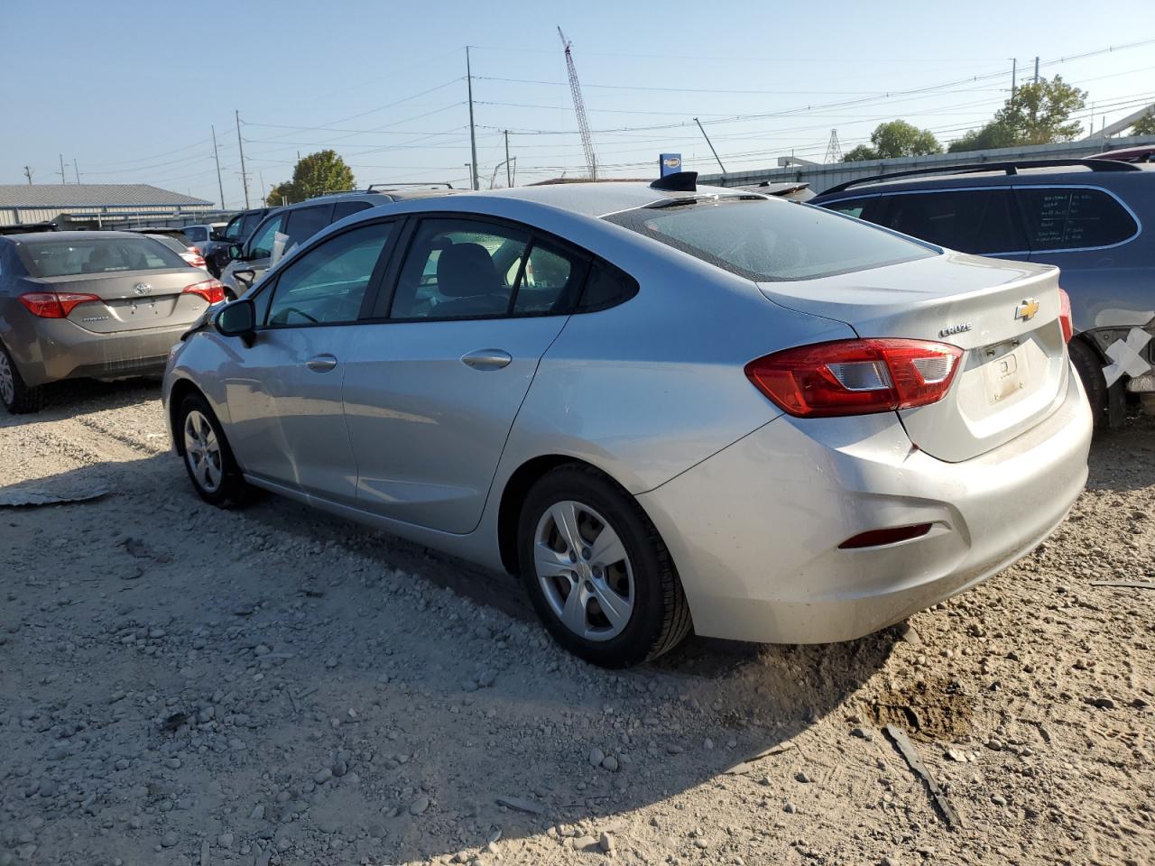 2017 Chevrolet Cruze - Image 2