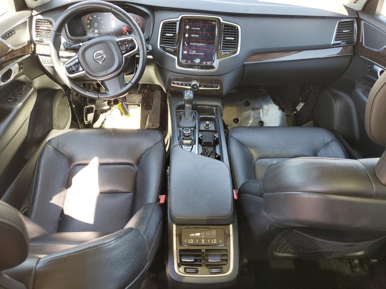 YV4A22PK0H1121874 2017 Volvo Xc90 T6