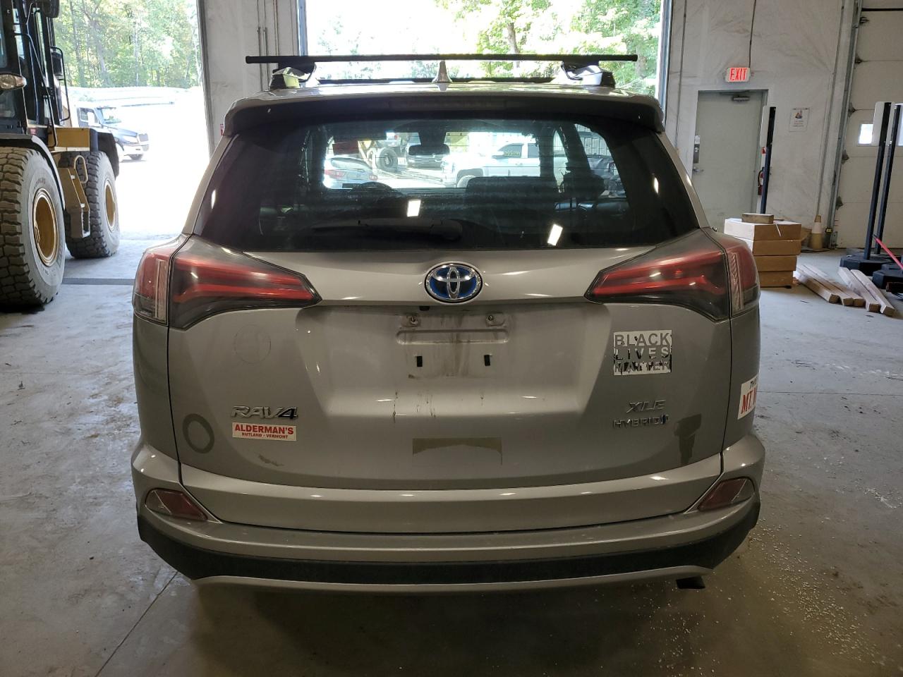 2017 Toyota Rav4 Hv Le VIN: JTMRJREV9HD107176 Lot: 70968354