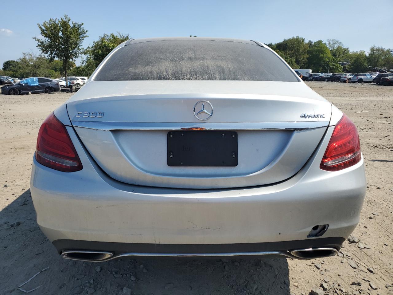 2015 Mercedes-Benz C 300 4Matic VIN: 55SWF4KB4FU025006 Lot: 71034064