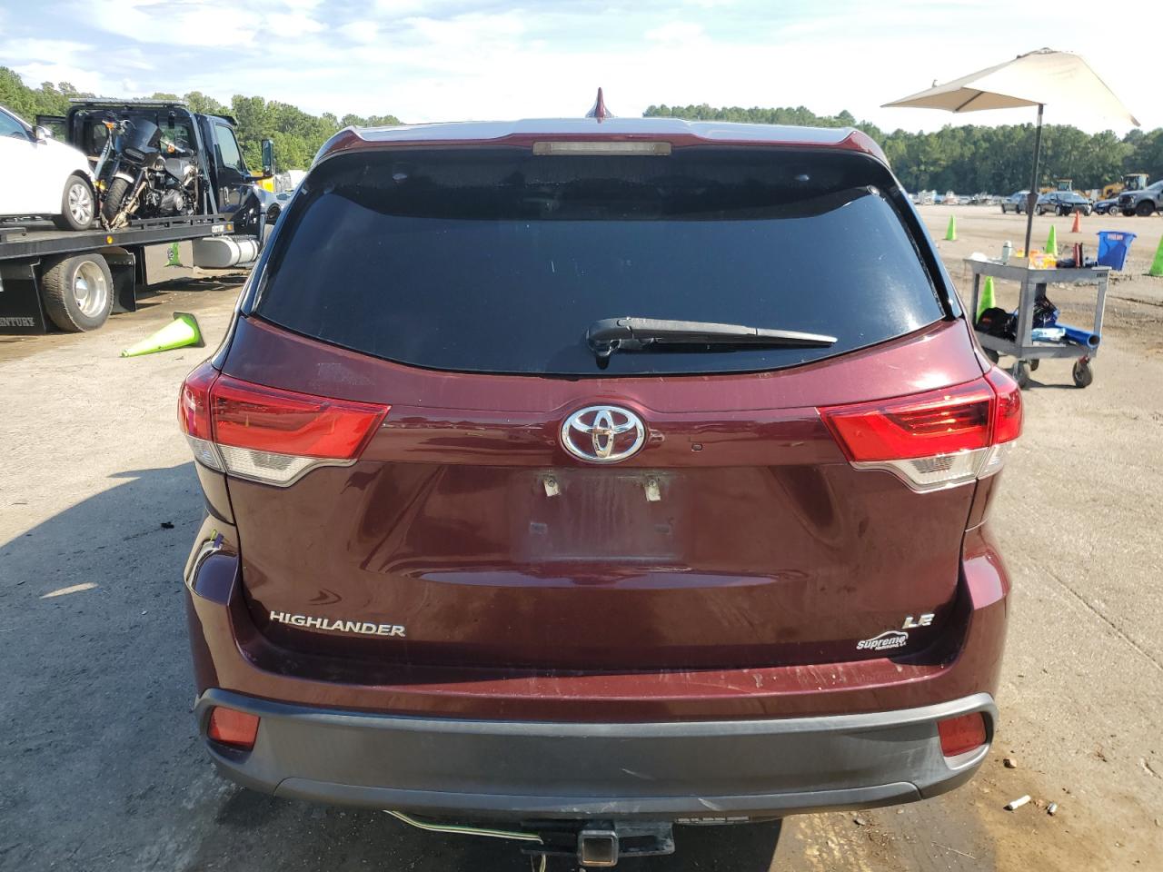 2019 Toyota Highlander Le VIN: 5TDZZRFH8KS361121 Lot: 70019184