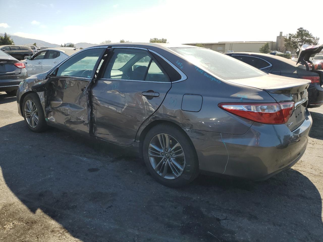 VIN 4T1BF1FK7HU278092 2017 TOYOTA CAMRY no.2