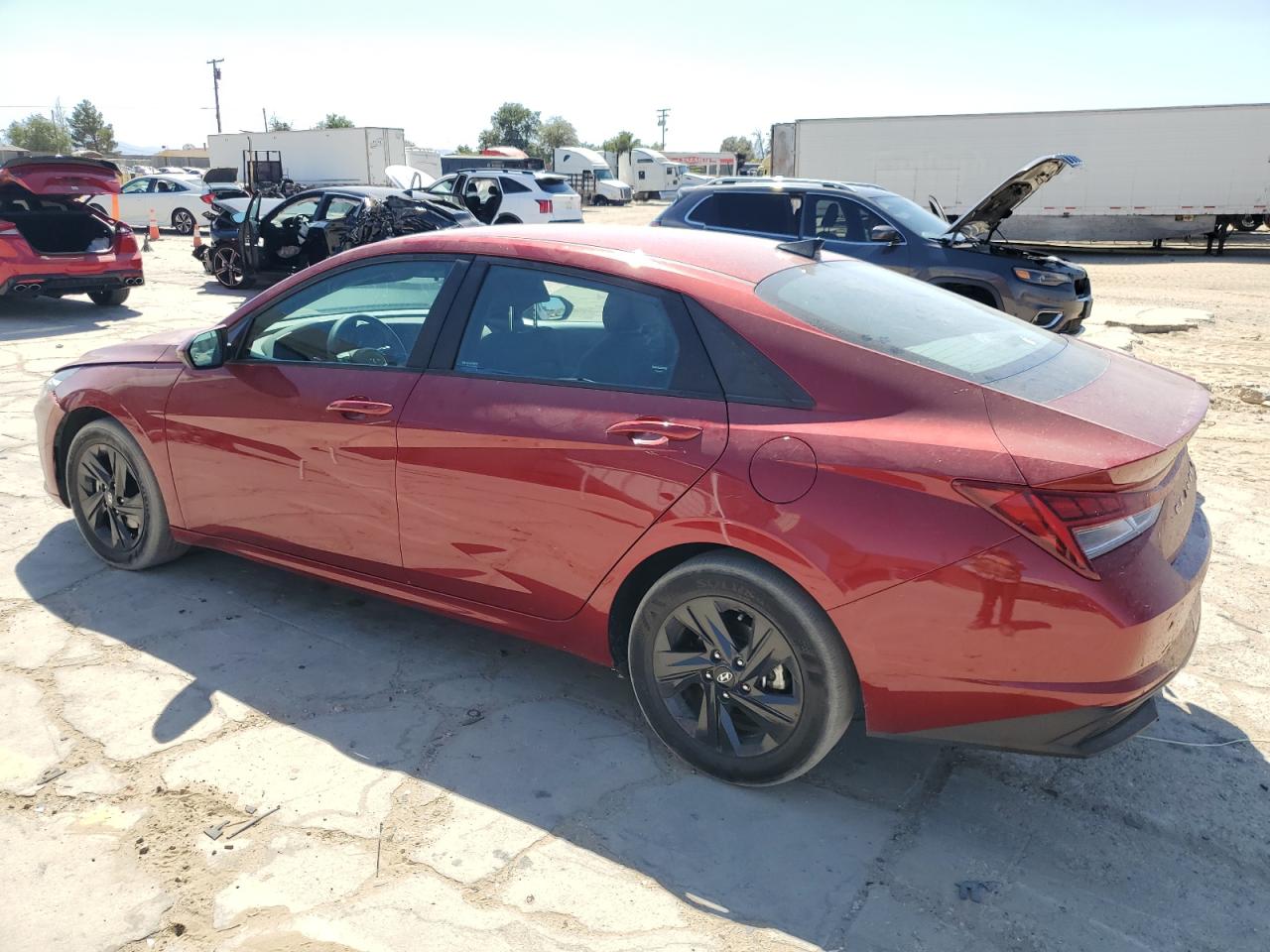 KMHLM4AJ0PU075179 2023 HYUNDAI ELANTRA - Image 2