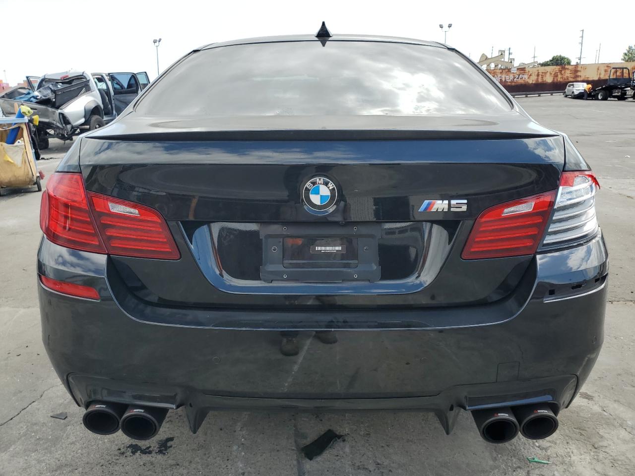 WBSFV9C56FD594465 2015 BMW M5