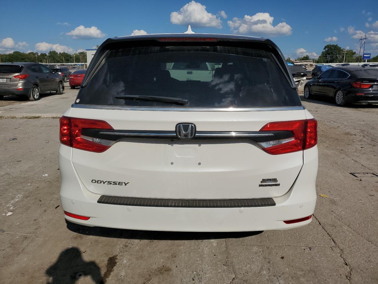 2024 Honda Odyssey Touring VIN: 5FNRL6H8XRB031377 Lot: 68937774