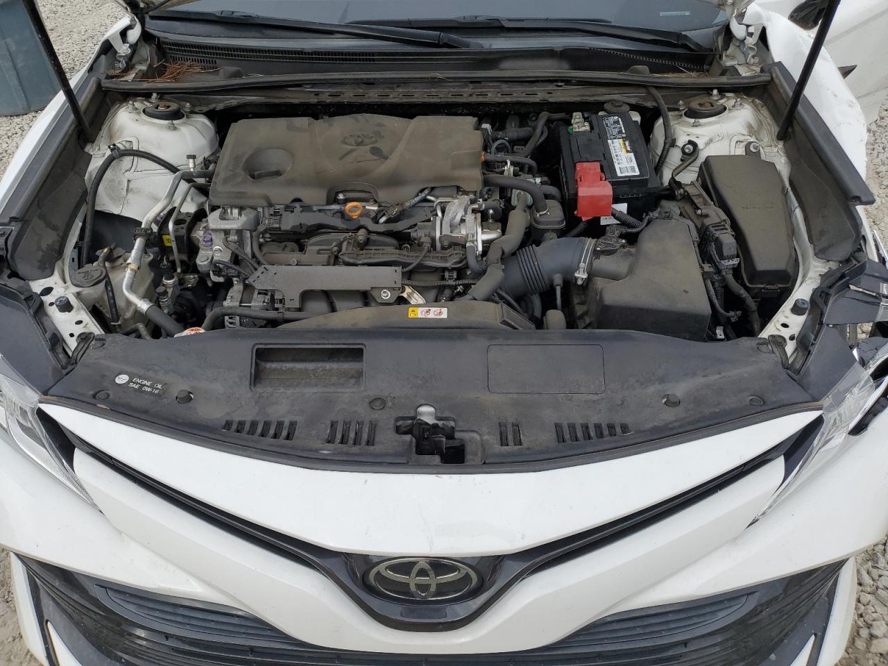 2020 Toyota Camry - Image 13