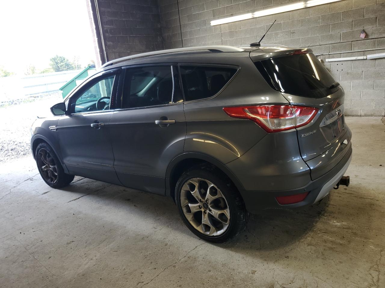 1FMCU9J94EUA57476 2014 Ford Escape Titanium