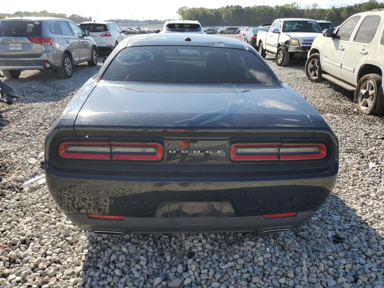 2C3CDZAG4GH352879 2016 Dodge Challenger Sxt