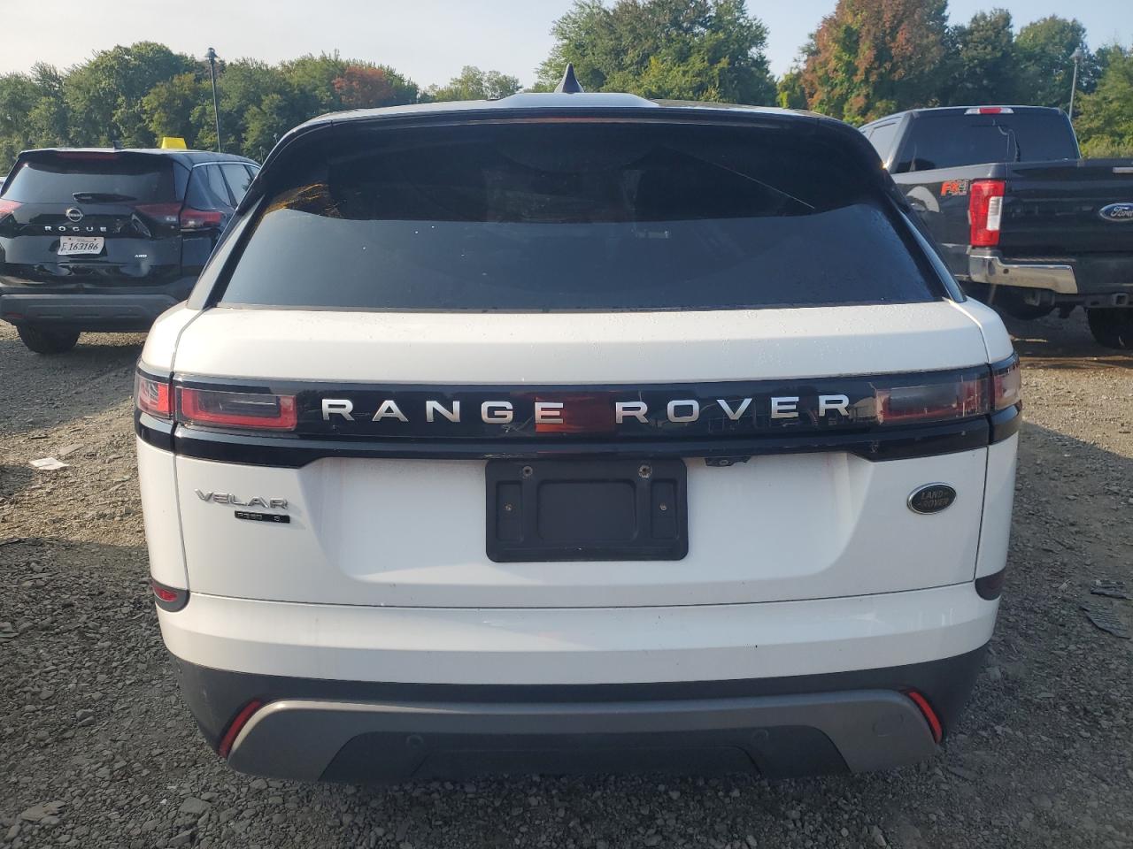 2018 Land Rover Range Rover Velar S VIN: SALYB2RVXJA715654 Lot: 71428324